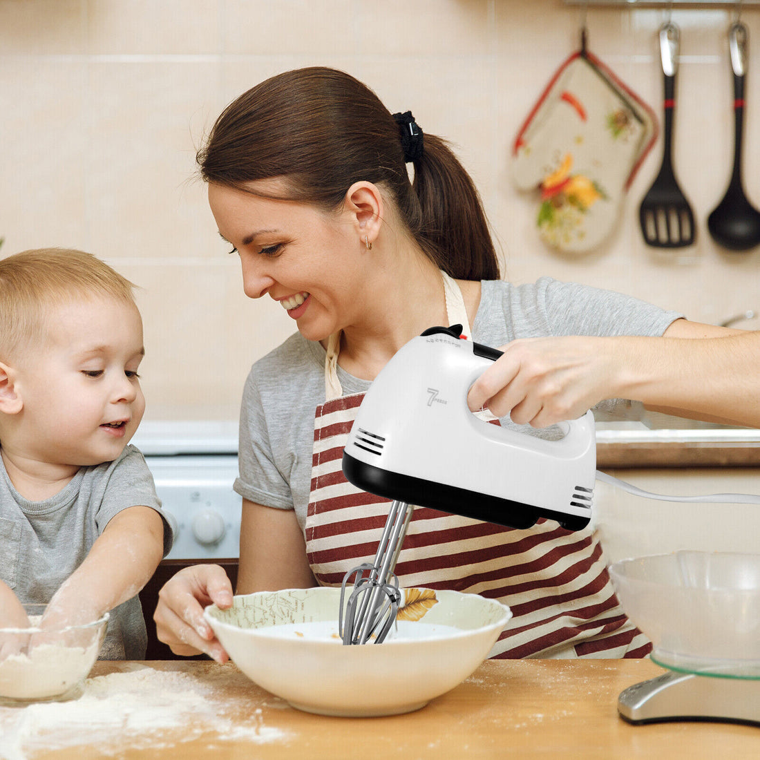 7 Speed Electric Hand Held Mixer Electronic Handheld Whisk Food Blender Egg Cake